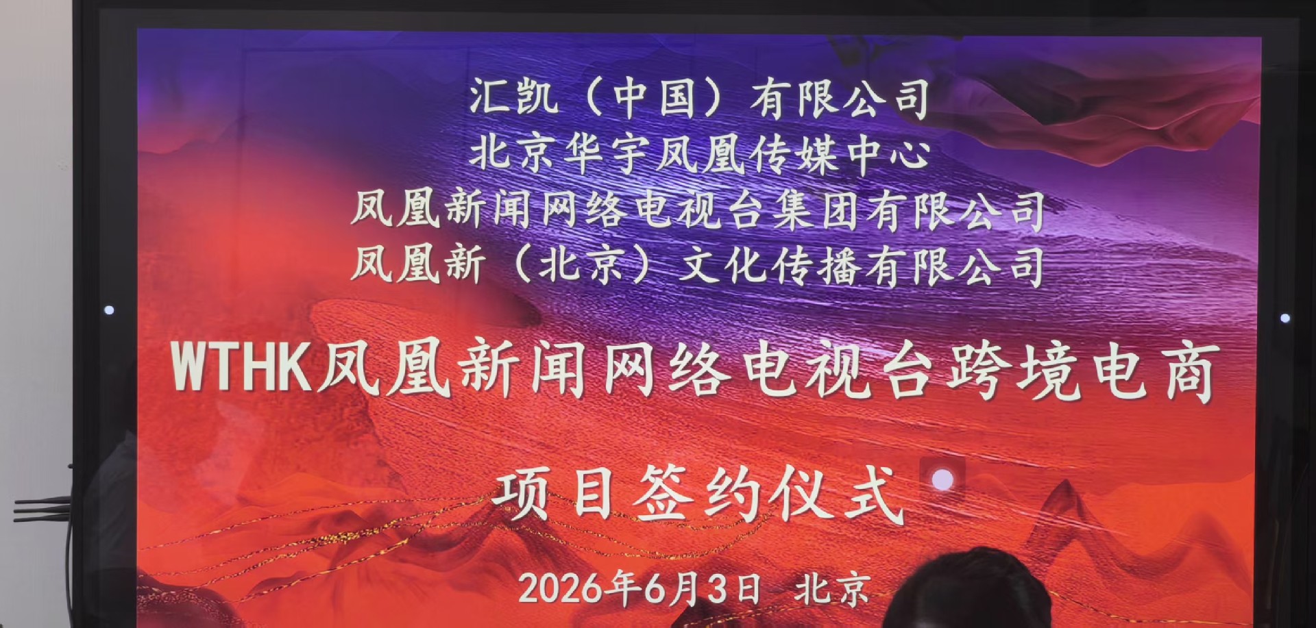 10e84a0baf1c6cbb3a1a64528968026d.jpg